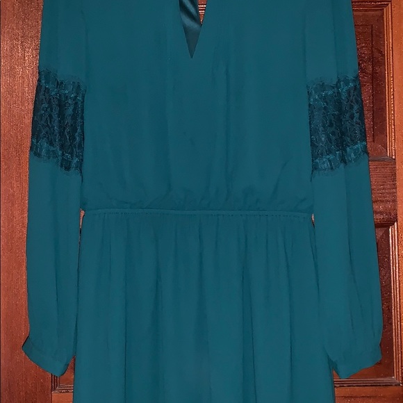 Express Emerald Green Cocktail Dress - Picture 4 of 7